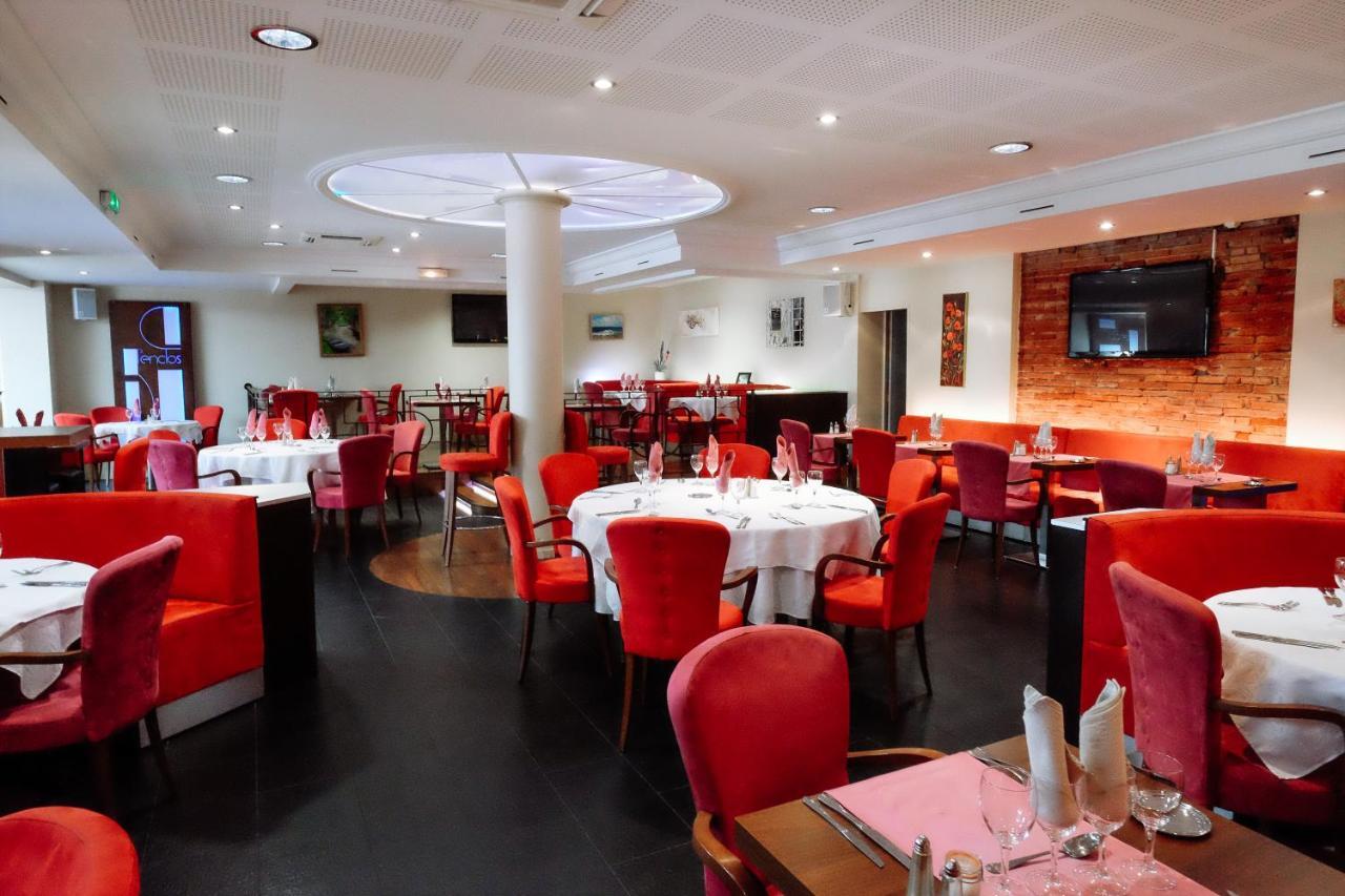 Logis Hotels - Hotel Restaurant L Enclos Donneville Buitenkant foto